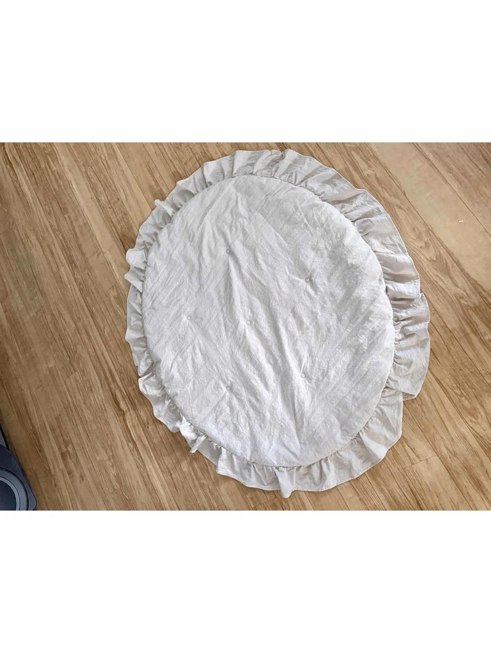 N/A ruffled fabric